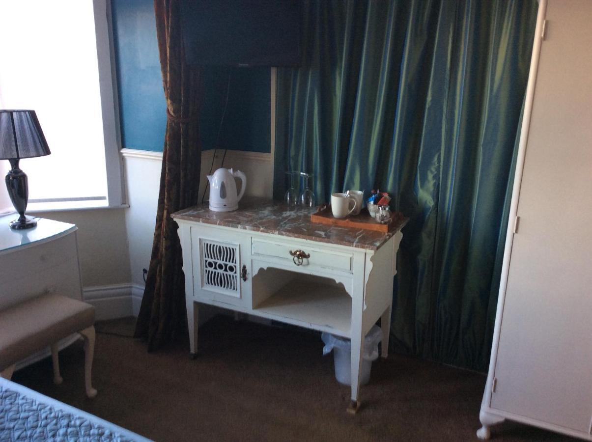 Dunsandles Guesthouse Wallasey Dış mekan fotoğraf