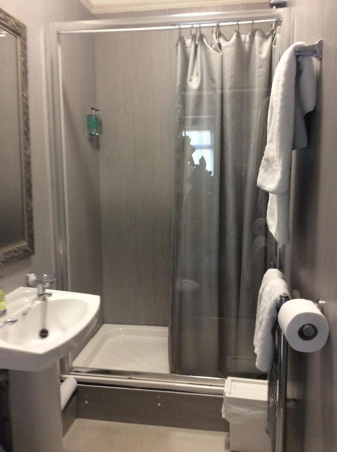 Dunsandles Guesthouse Wallasey Dış mekan fotoğraf